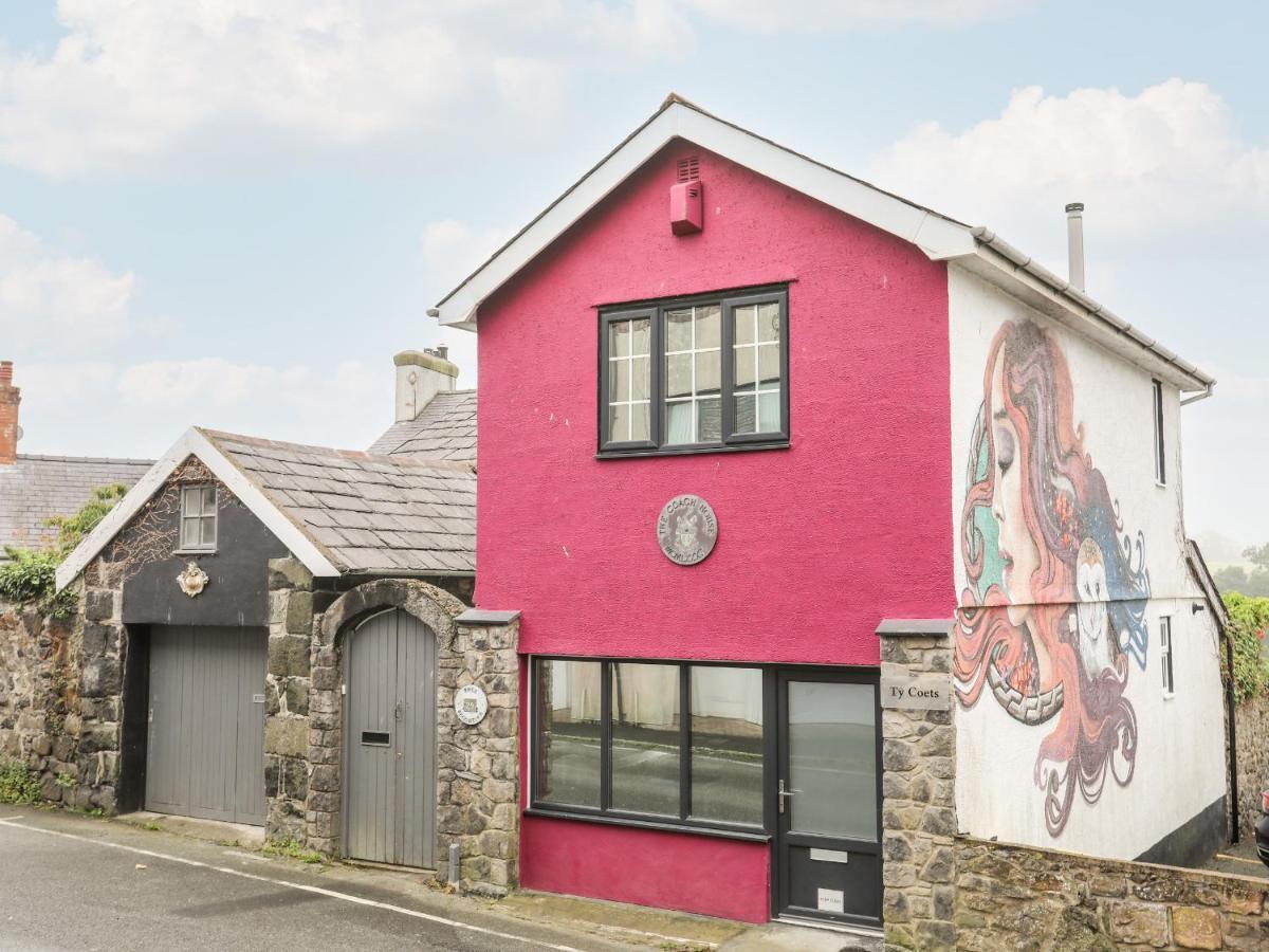 Ty Coets Coach House Apartment Caernarfon Bagian luar foto