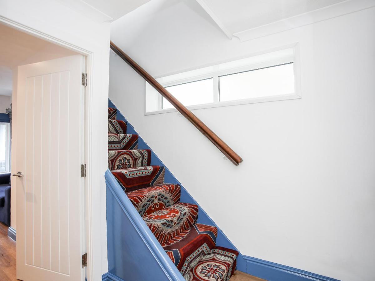 Ty Coets Coach House Apartment Caernarfon Bagian luar foto